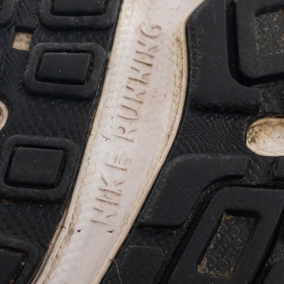 Nike Downshifter 5 Running Shoes Womens 9 Black Pink Sneaker 5357571-004 - Picture 7 of 9